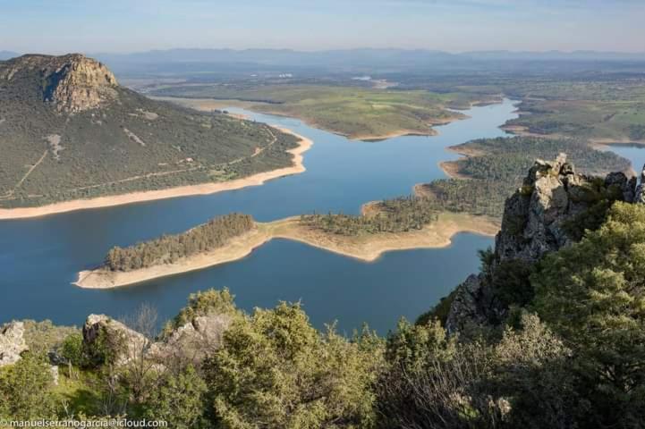 Pueblo Encanto, Apartamento Rural Herrera del Duque 外观 照片